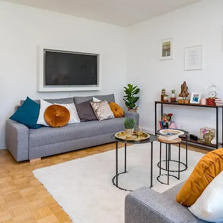 Og1 M 70m2 Grosse 2-zimmer Naehe Salzburg